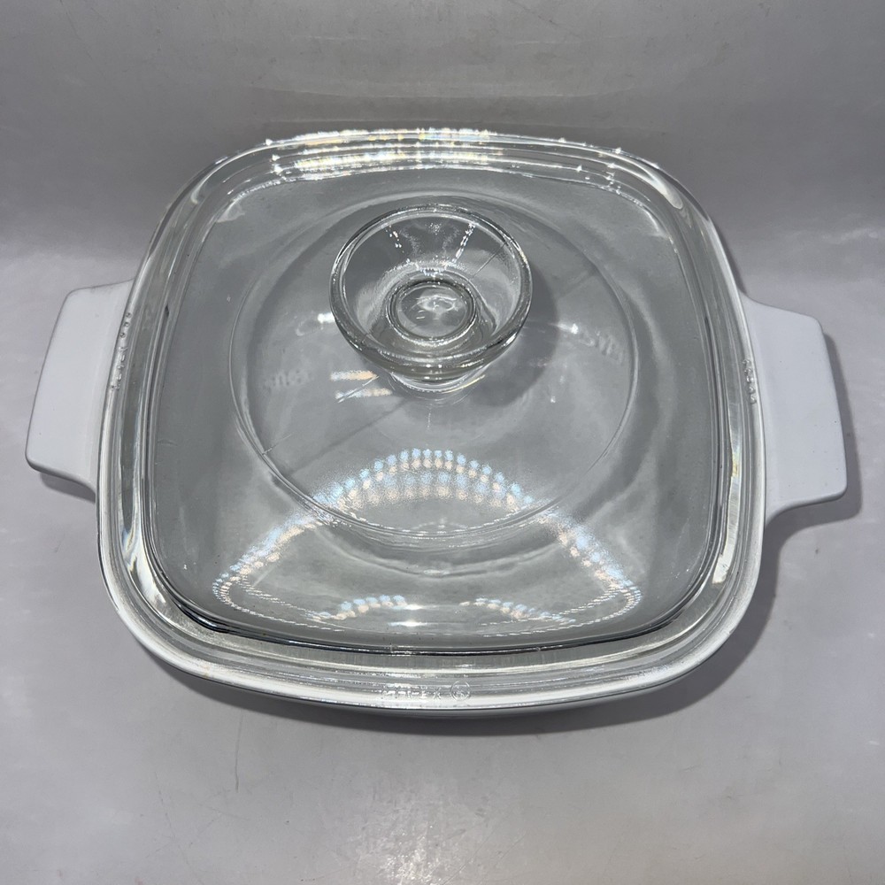 CorningWare Le Persil La Sauge With Lid, Great Condition