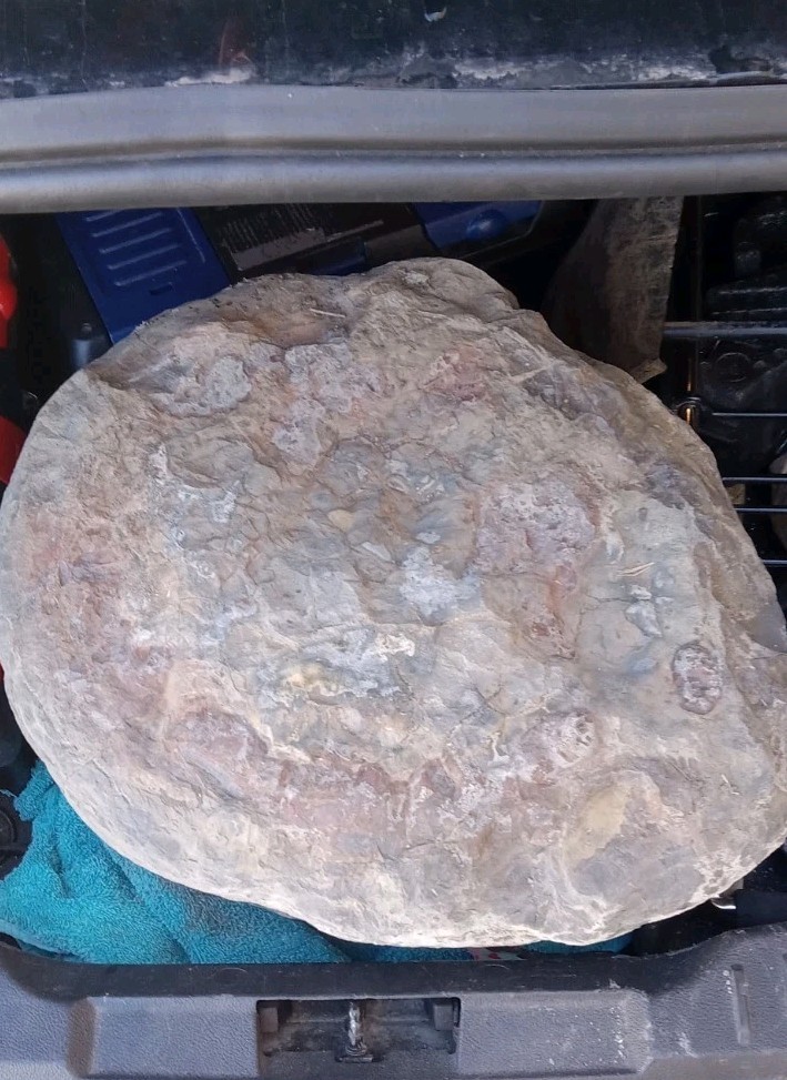 Natural Large Rock Mineral Specimen Surface Features Unpolished