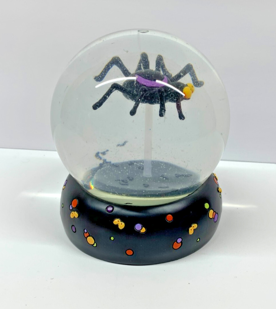 Hallowpalooza Bug Spider Globe Halloween Decor Snow Globe/Snowdome