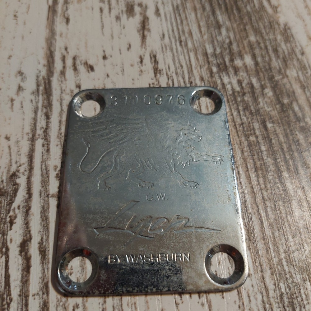 Lyon by Washburn LI15 idol Bolt Plate