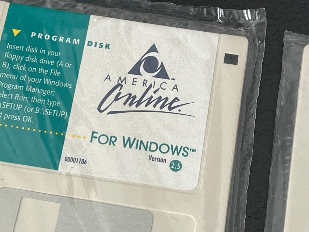 NEW Sealed AOL America Online 3.5" Floppy Program Disk - Windows - v2.5