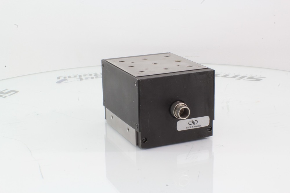 Newport MVN80 Vertical Linear stage