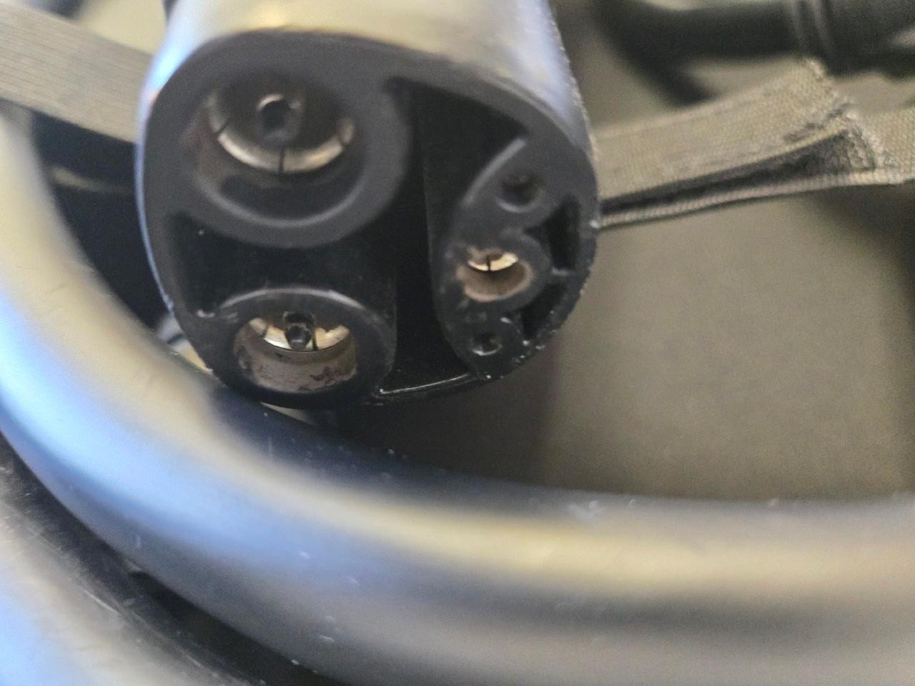 = Lectron Portable EV Charger 40 AMP Compatible With Tesla Evs 40 AMP