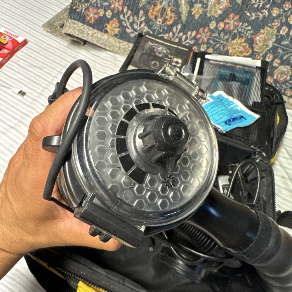Sealife Underwater Camera Case & Flash + Flex Arm Bracket