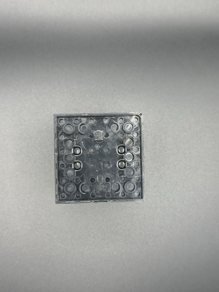 Display Case for Minifigures -6x6 stud size