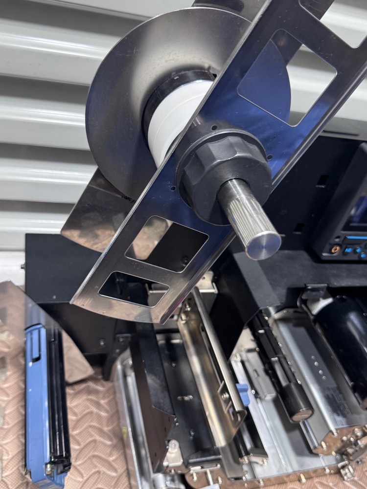 SATO LR4NX-FA Label Printer & Apply System