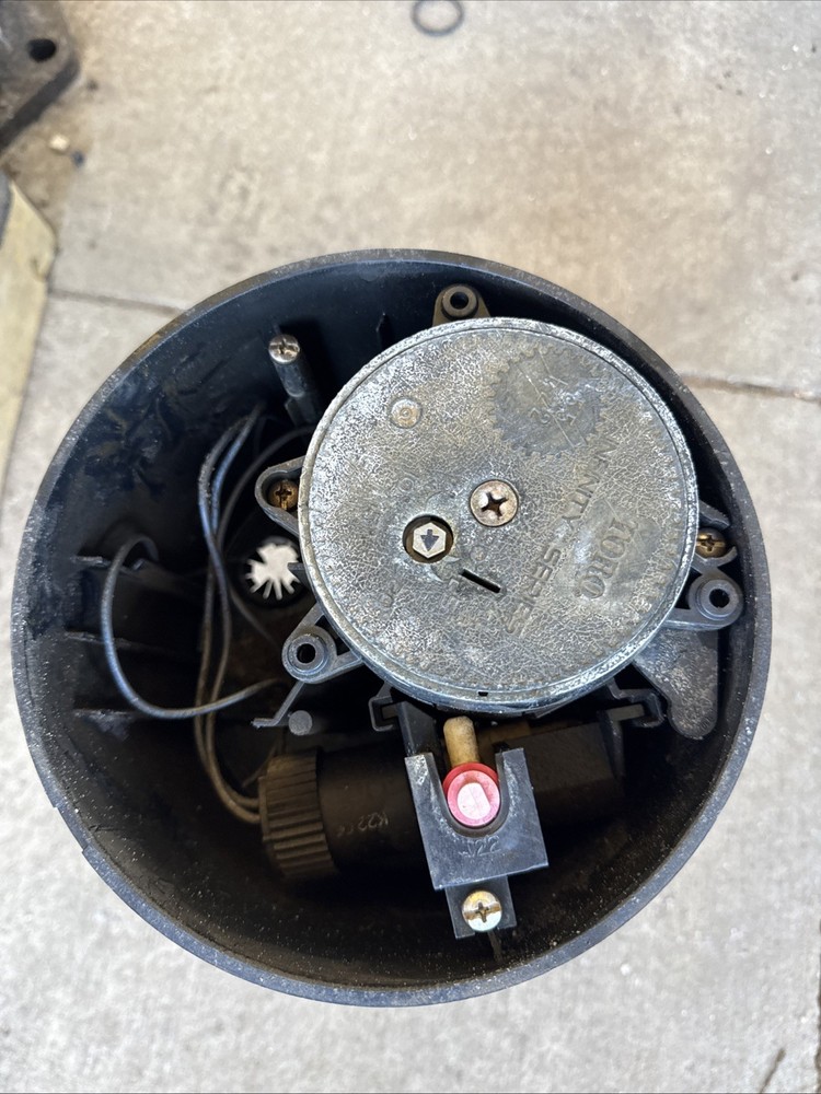 Toro Infinite Irrigation Head 1 1/2 INCH ACME THREADED