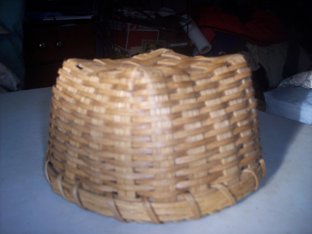 Pattern for a Cat's Head basket