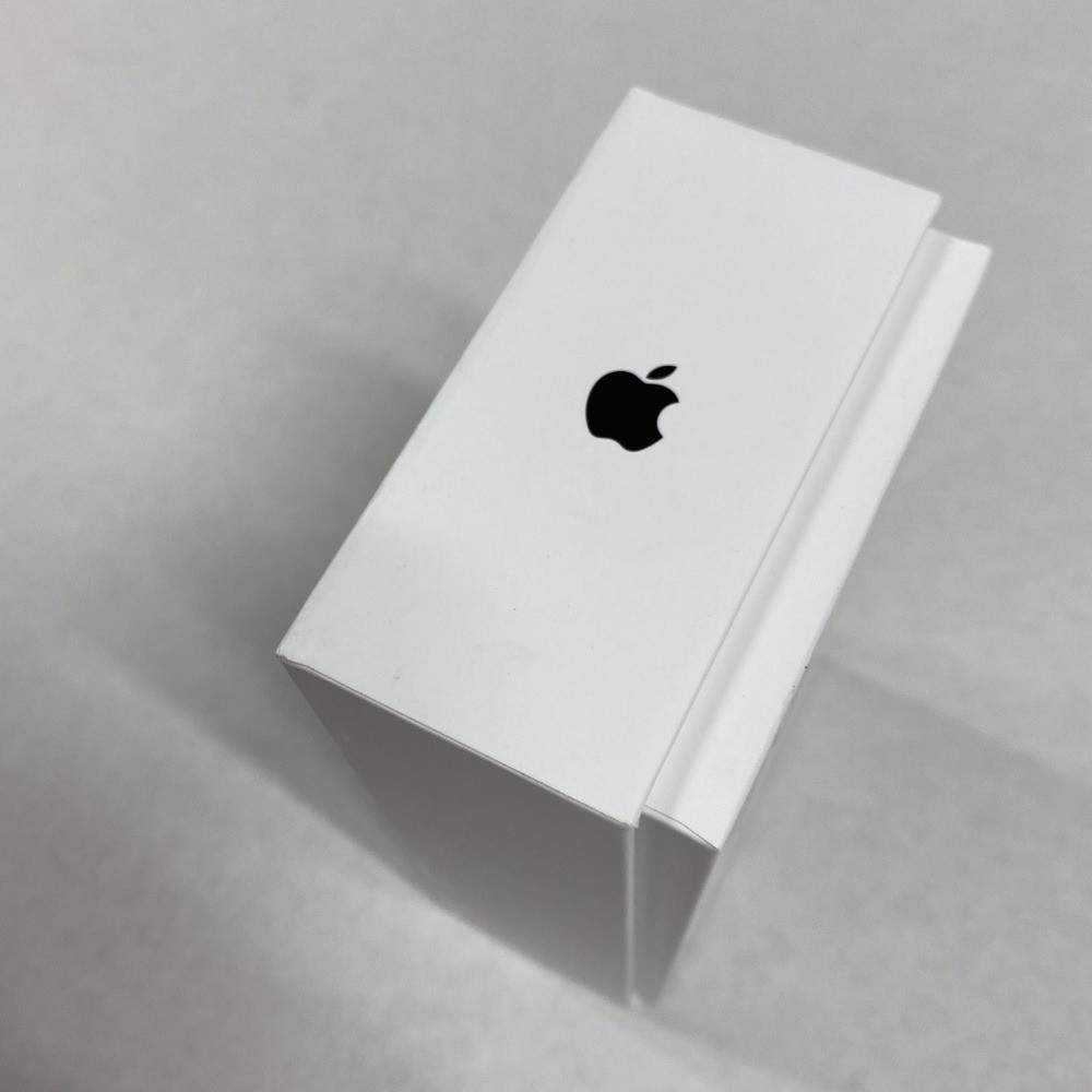 New Apple Magic Mouse Model A1657 - Box is Open.