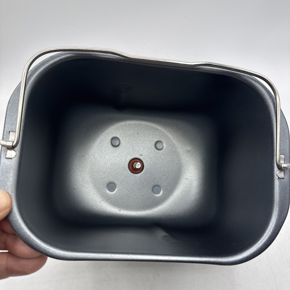 Cuisinart CBK-100 Replacement Removable Bread Pan Handle & Paddle Used