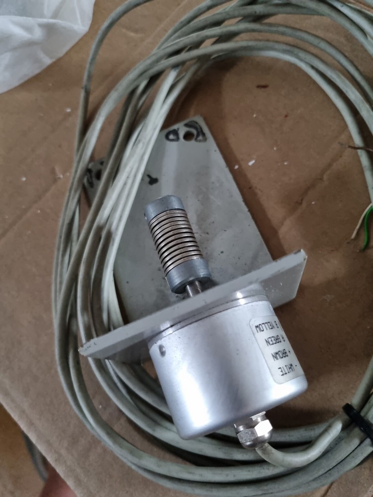 used/tested ELGO encoder 15.32.50 Inkrementalgeber Rotary encoder