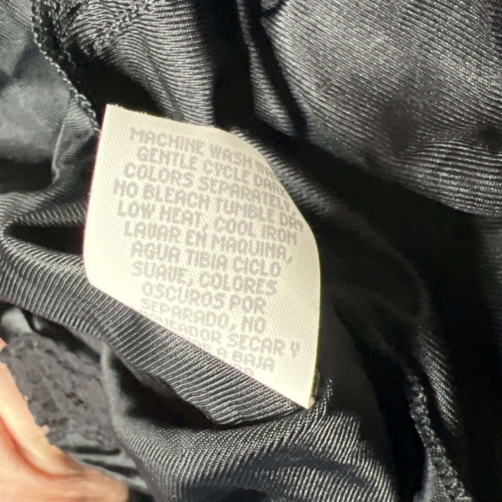 VTG 90s Vanity Fair Lace Trim Full Slip Dress 40 L Nylon Knee Length Black