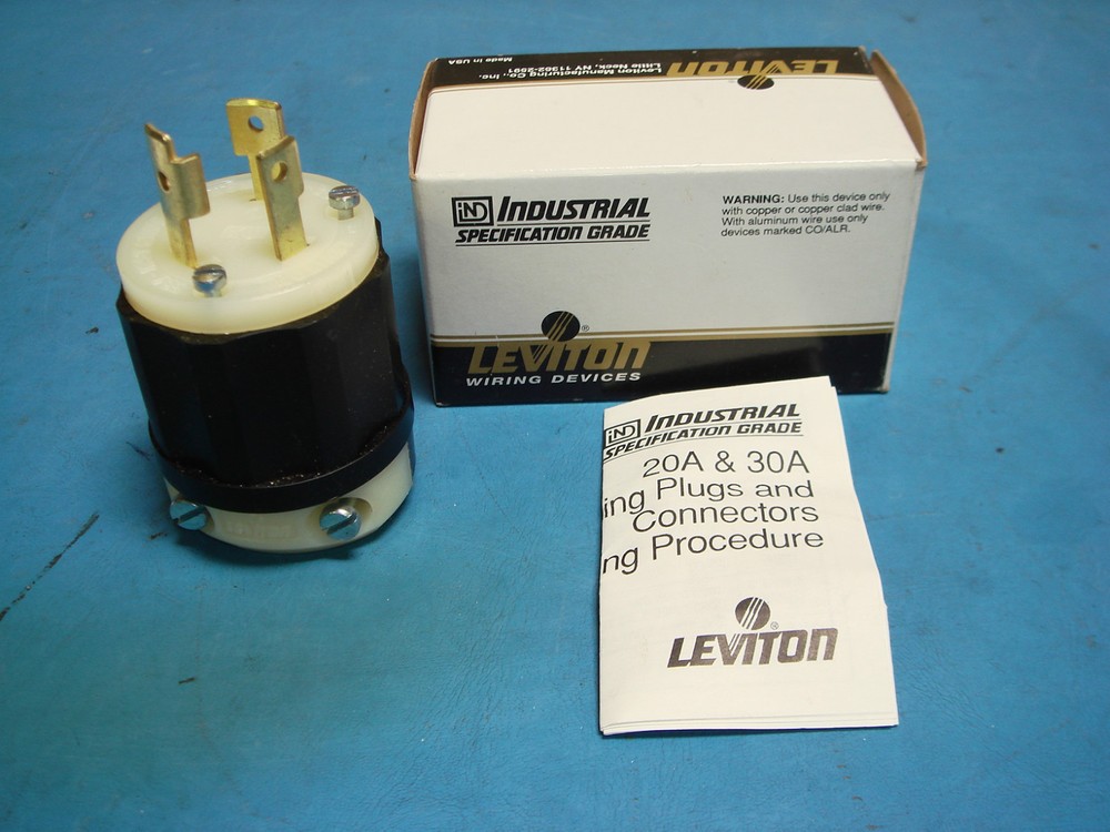 NEW OPEN BOX Leviton 2611 Grounding Plug Nylon Locking