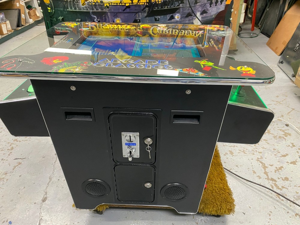 Mrs Pac Man with 412 Games