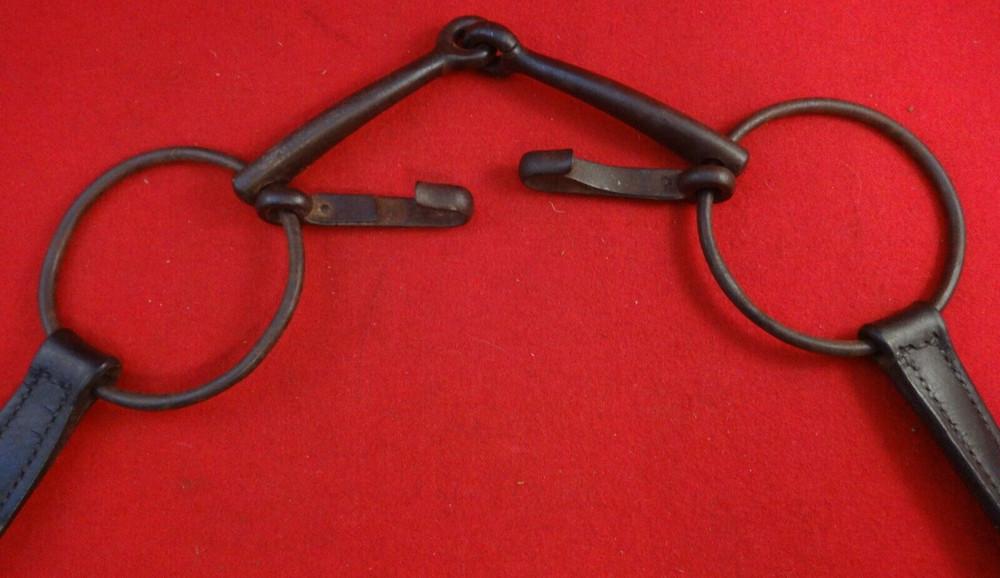 ORIGINAL US CAVALRY MODEL 1885 WATERING BRIDLE & BIT McCLELLAN SADDLE DISPLAY IW