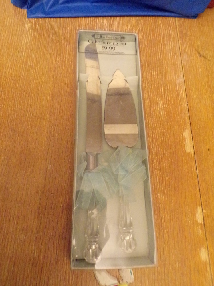 Endless Possibilities Cake Serving Set Wedding Cake Server and Knife Boxed Set