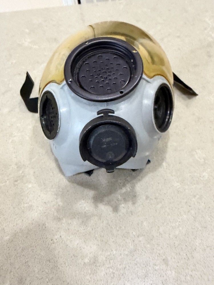 MSA Millenium Gas Mask Size Medium - Read Description