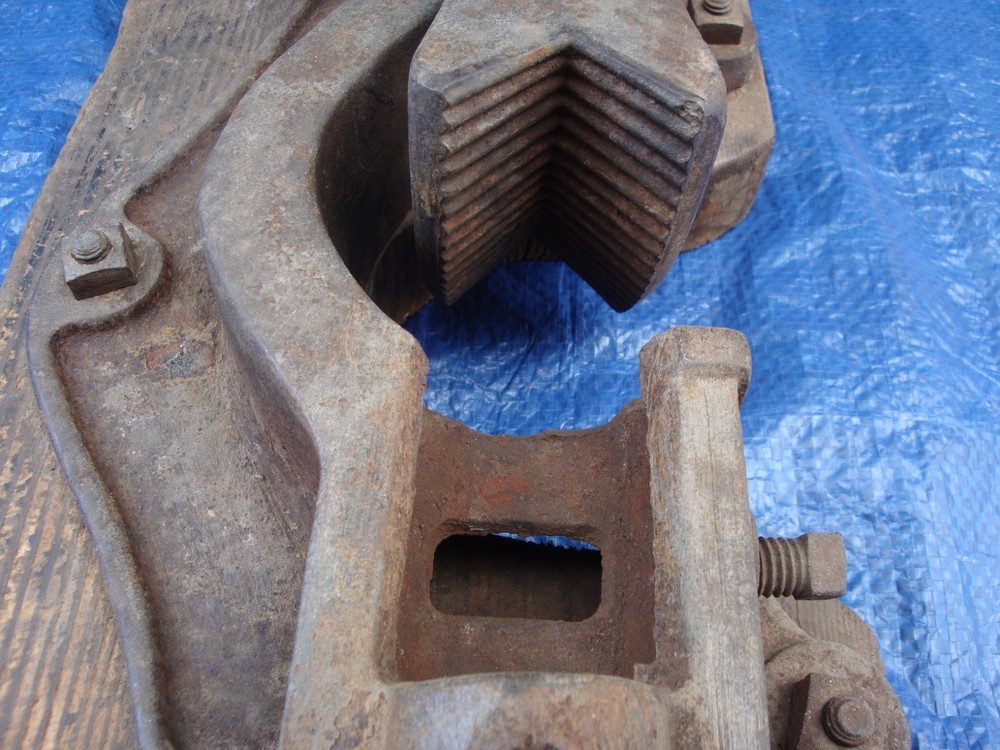 Vintage Well Pipe Puller