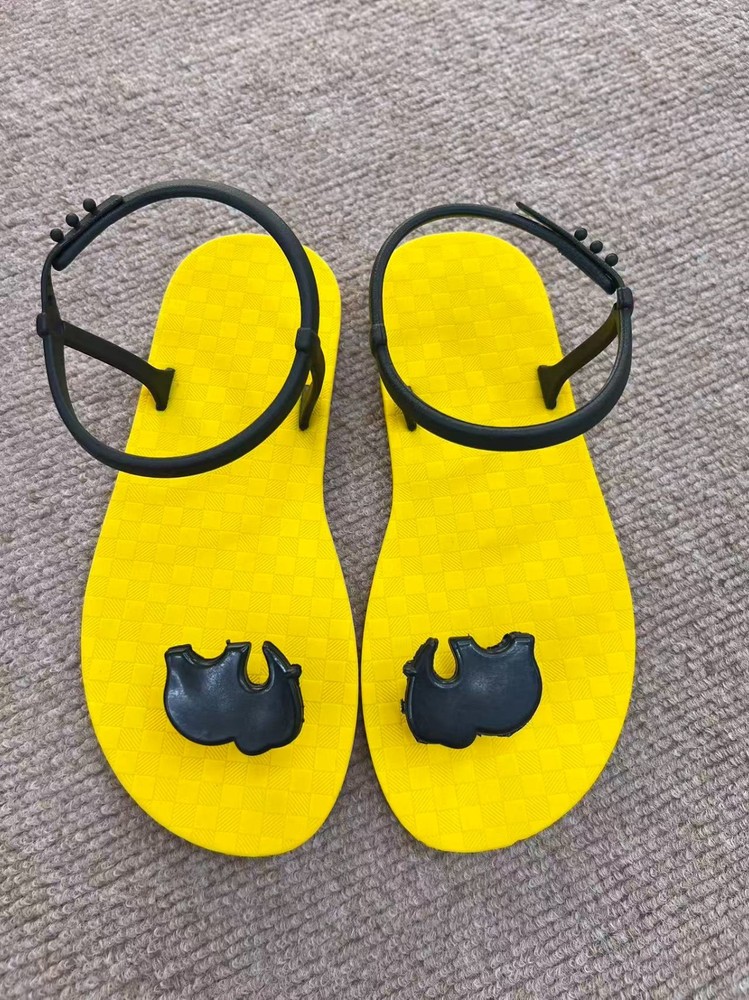 Rubber slippers summer