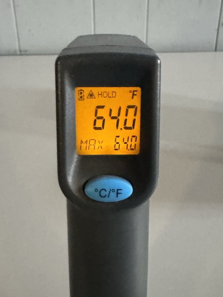 UEi UTLIR2 Infared Thermometer 10:1