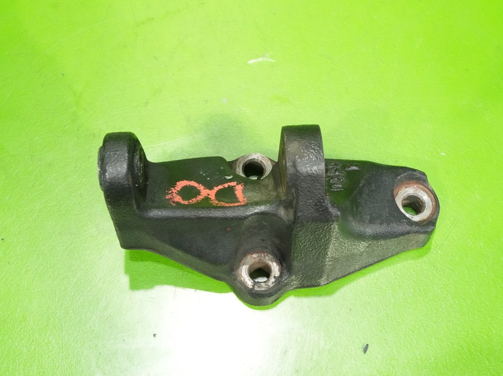 90-93 Integra OEM lower bottom alternator mount bracket support