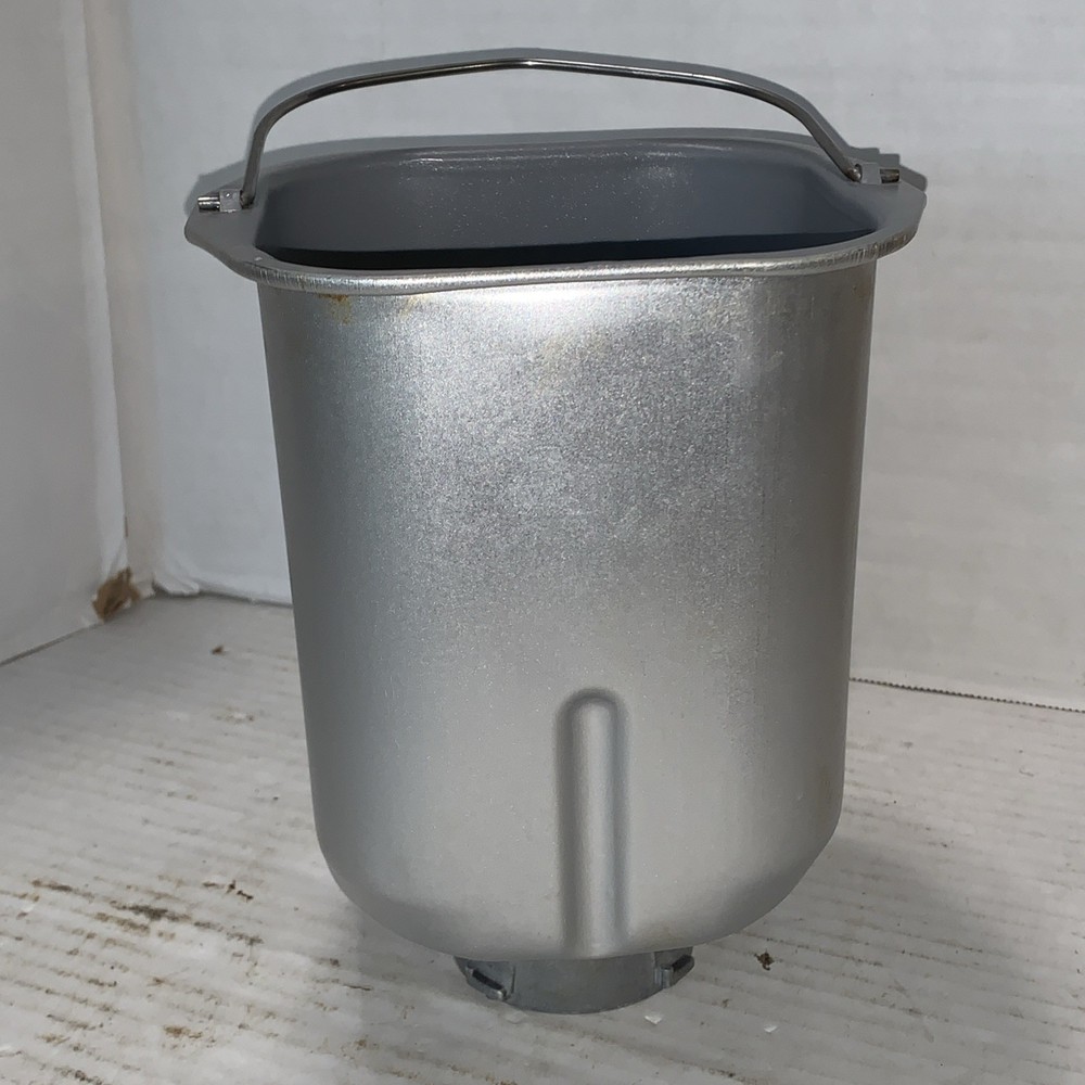 West Bend Pan & Paddle Bread Maker 41030 Replacement Parts Only - FLAWED - READ