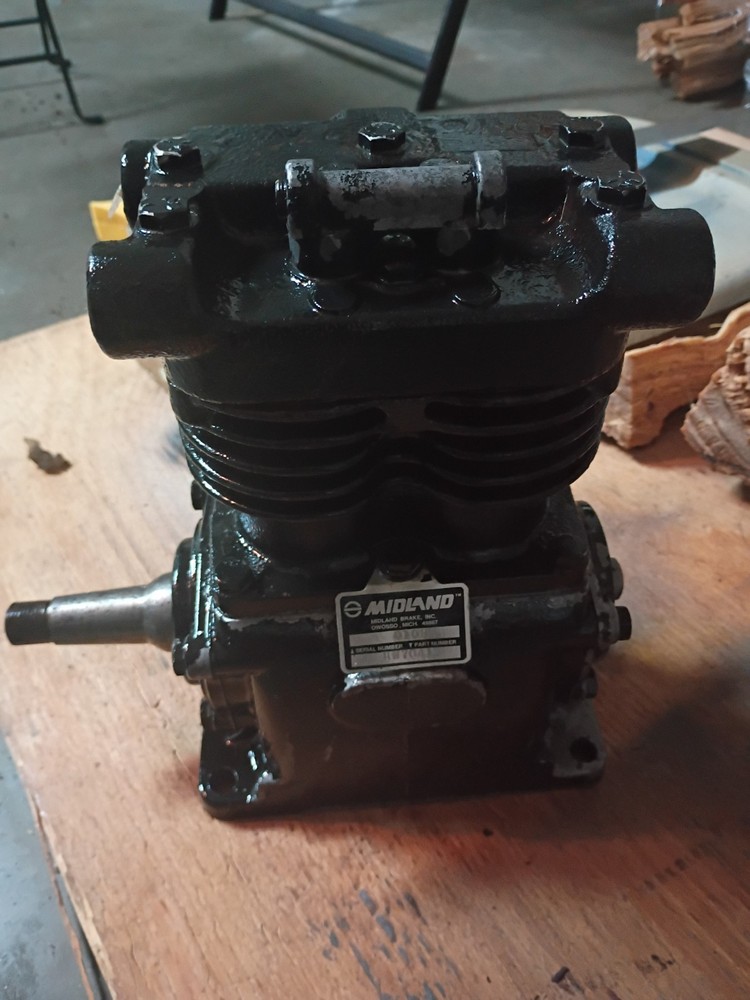 KN 7041 Midland Air Brake Compressor