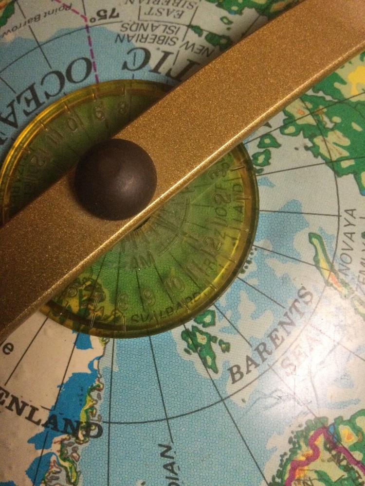 Rand Mcnally PHYS/Pol Globe Has Markable Surface