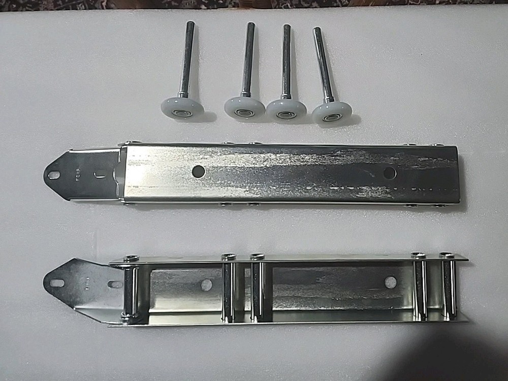 Garage Door Quick Turn Top Fixture Brackets Includes Four Rollers, Low Head Room