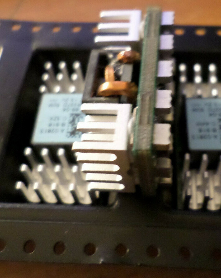 D12S1R227D DELTA SMD DC/DC POWER MODULE (7 - 13.2V) (C14B4)