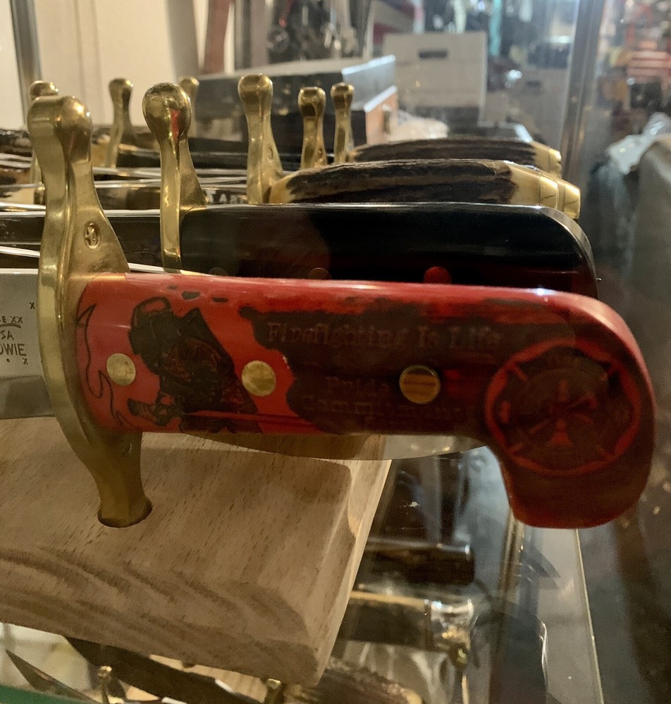 Knife Display Stand.