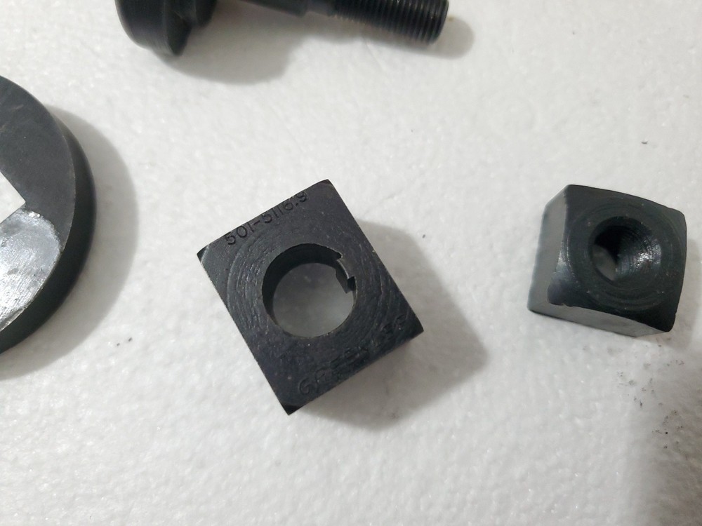 GREENLEE 731R RECTANGULAR RELAY SOCKET PUNCH 1.018 x .861" USA