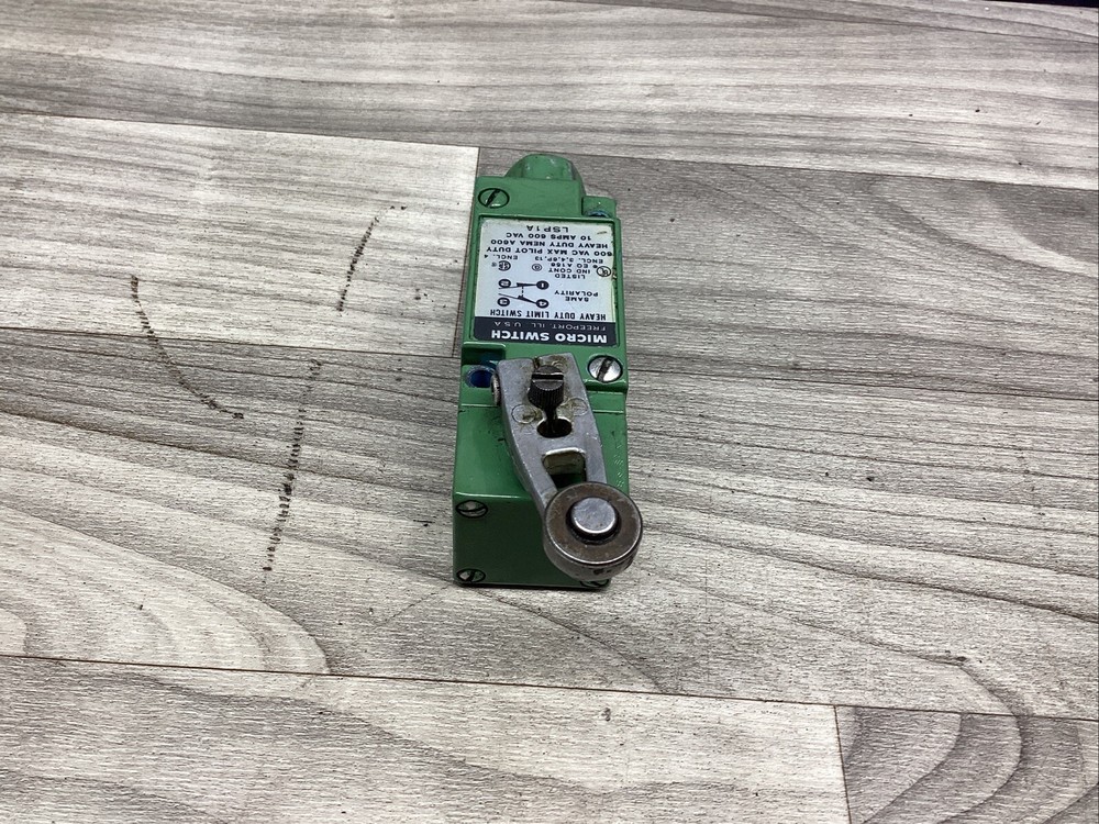 MICRO SWITCH LSP1A LIMIT SWITCH #829F320