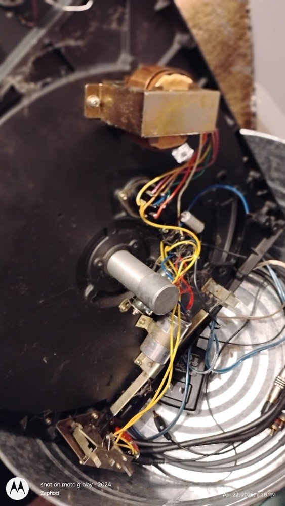 Micro Seiko MR 411 Turntable