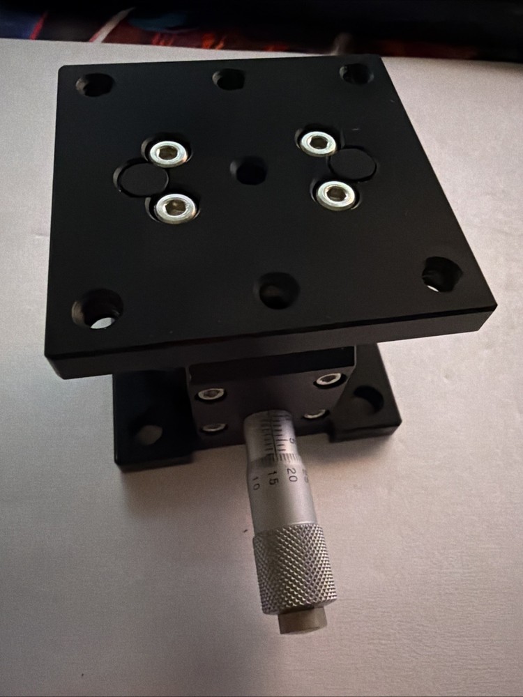 OPTO SIGMA VERTICAL STAGE TSD-653UU