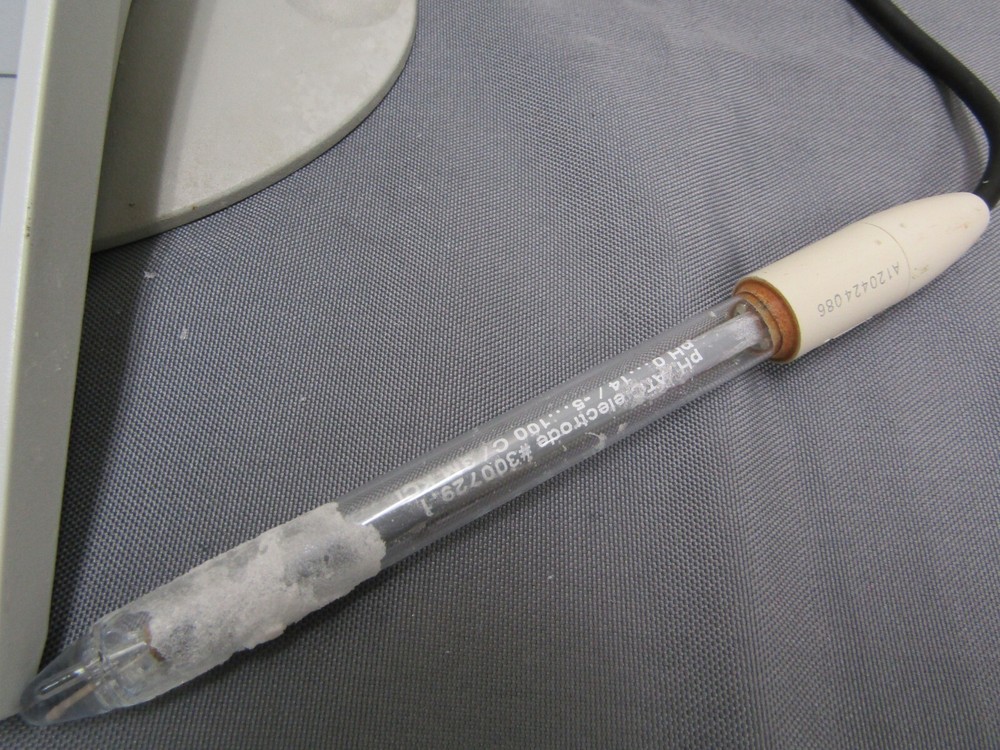 Denver Instruments Basic PH Meter