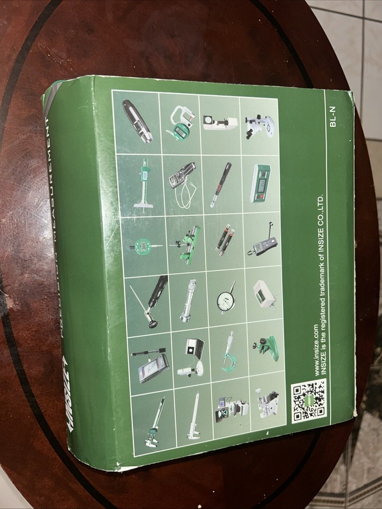 Insize Granite V-Block Set 70x70x50mm Code 6897-1 New