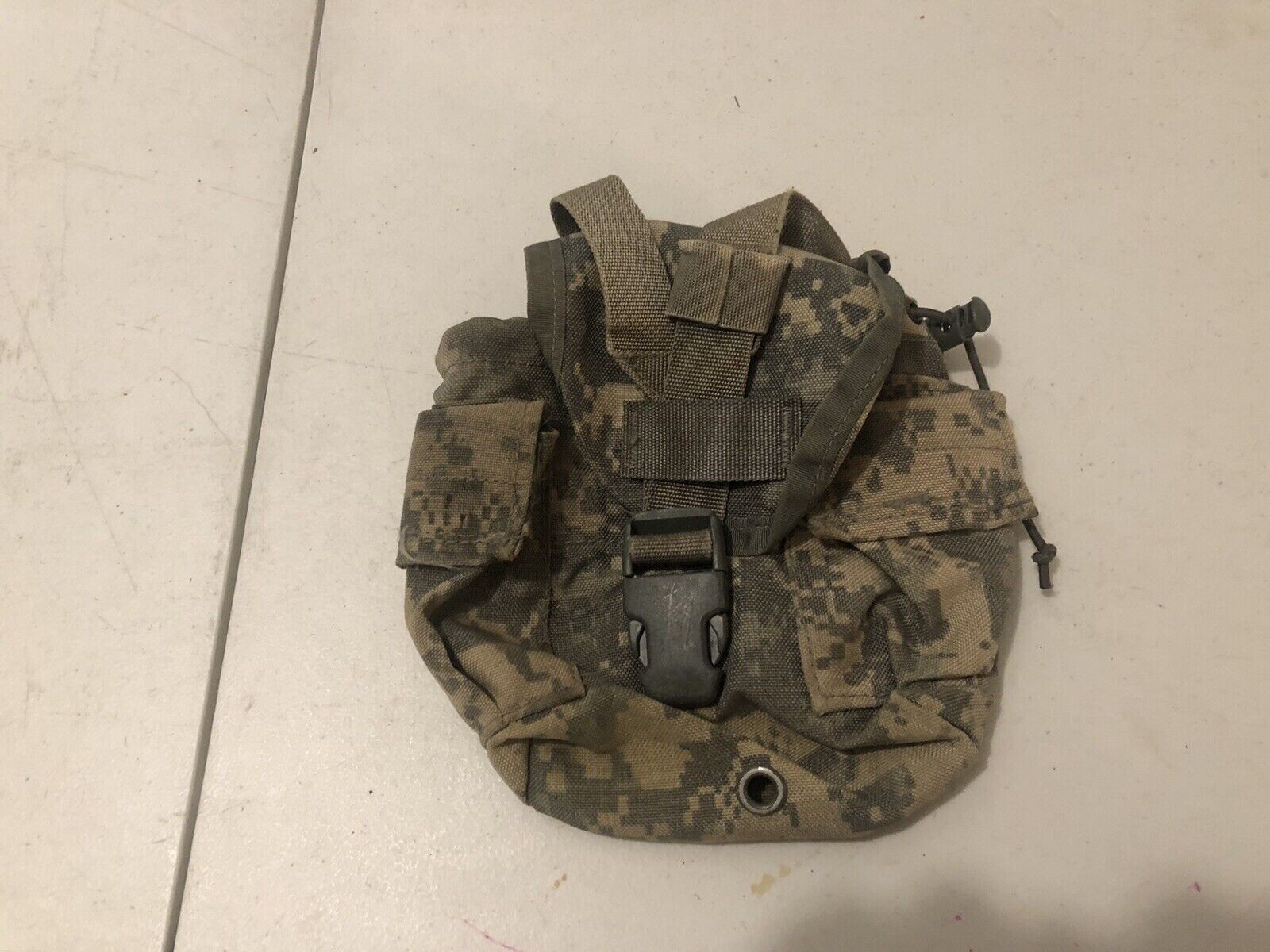 MOLLE II 1 QT Canteen / Utility Pouch ACU with OD Canteen VGC