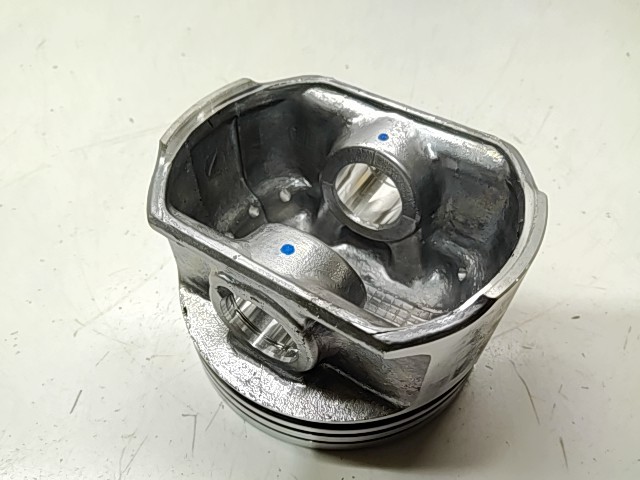 Piston - 2000 Polaris NOS