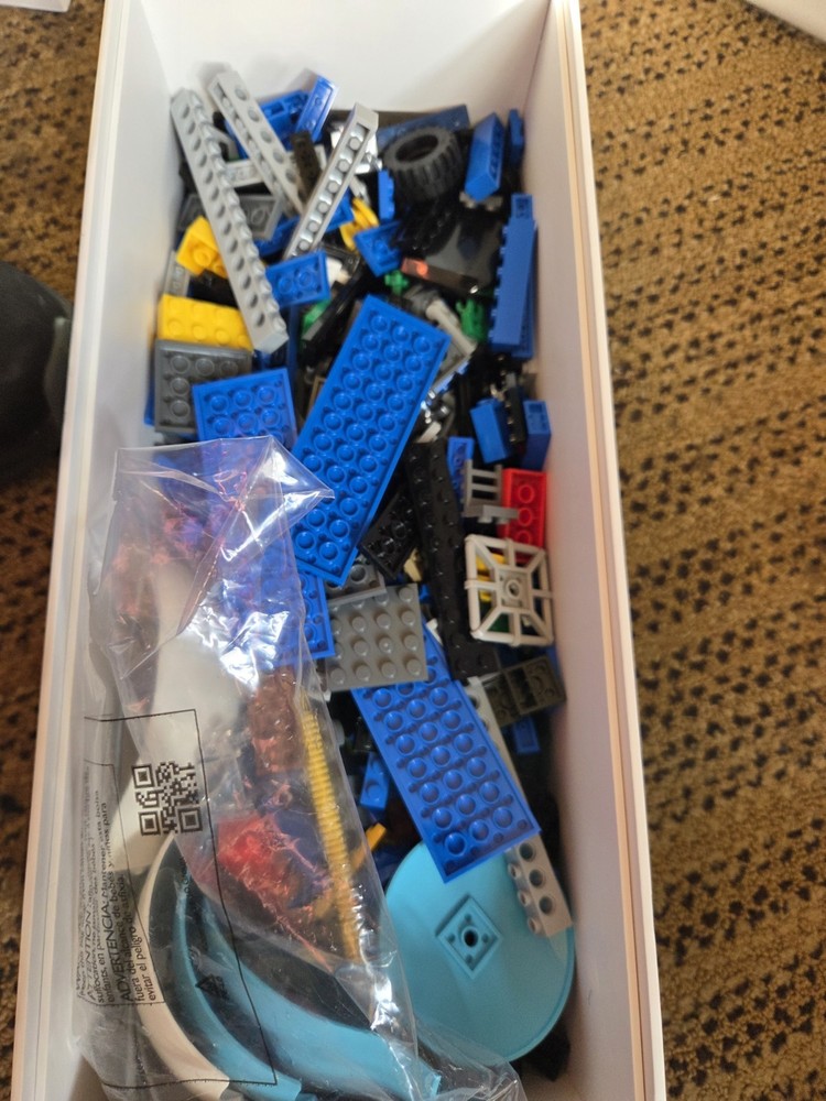 15+ lbs color/accessory sorted Lego Bulk lot
