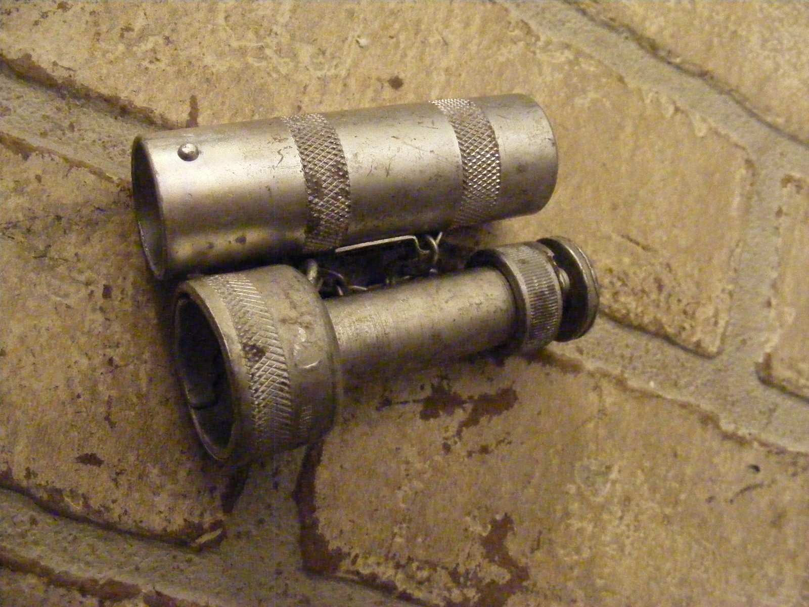 United States WWII Navy USN Mk-4 Hand Projector Signal Launcher 10 Gauge Size