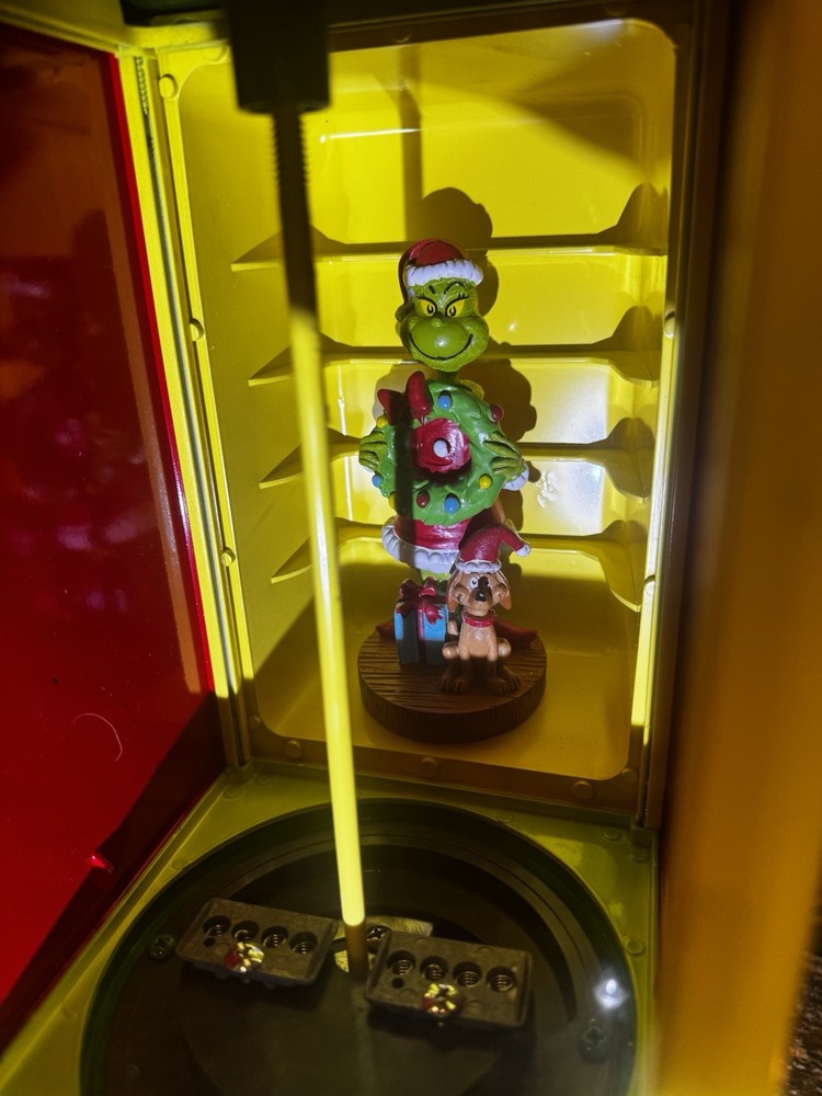 Grinch Gumball Candy Vending Machine
