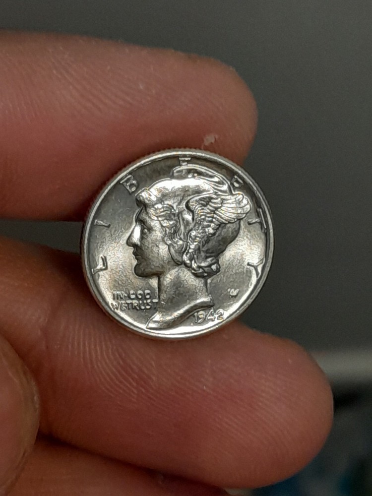 1942 MERCURY DIME BU #1