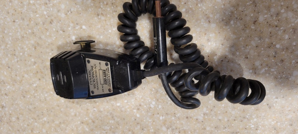 Edo-Aire Aviator's Radio Handset, Dynamic Microphone Transistorized N/C