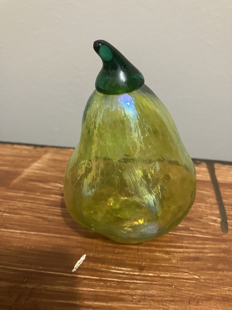Iridescent Pear Nic Nac
