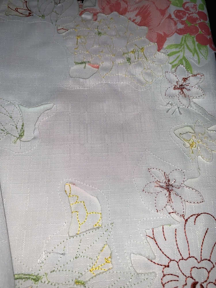 14 X 72 LEIGHTON FLORAL Table Runner / Machine Washable NWT