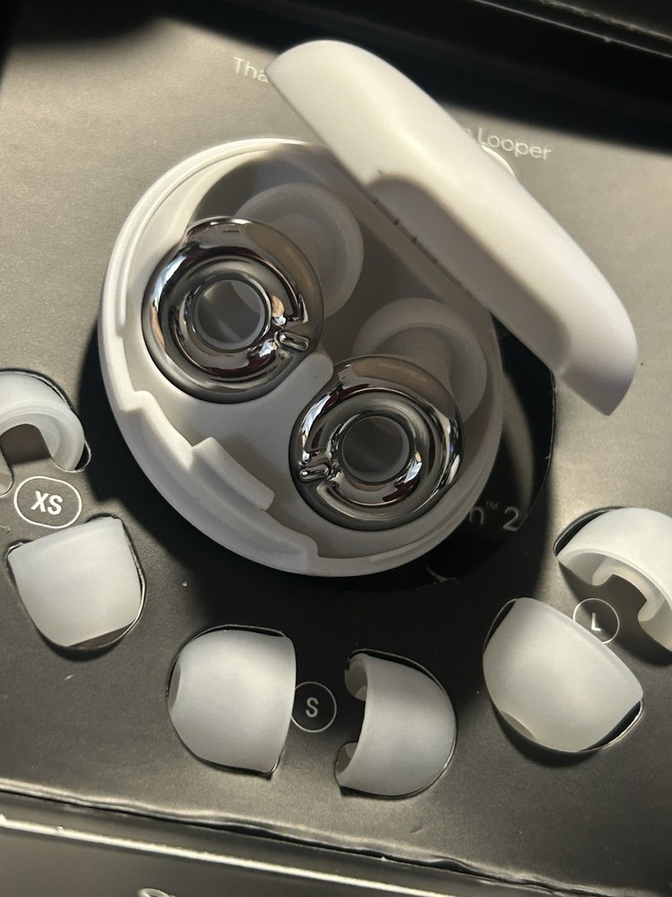 Loop Earplugs Switch 2 Silver NEW