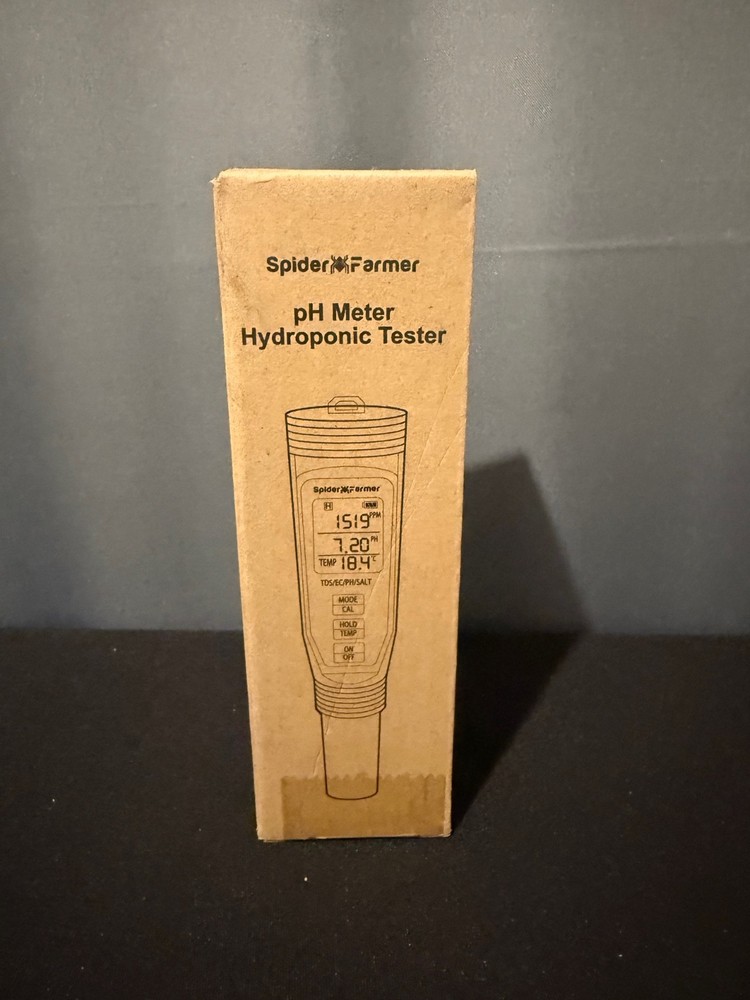 Spider Farmer 5-in-1 TDS/PH Hydroponic Meter Kit with a high-sensitivity sensor