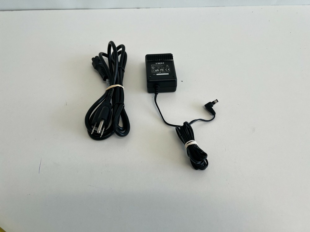 PP21:   Unifive UIT318-12 Power Supply Adapter
