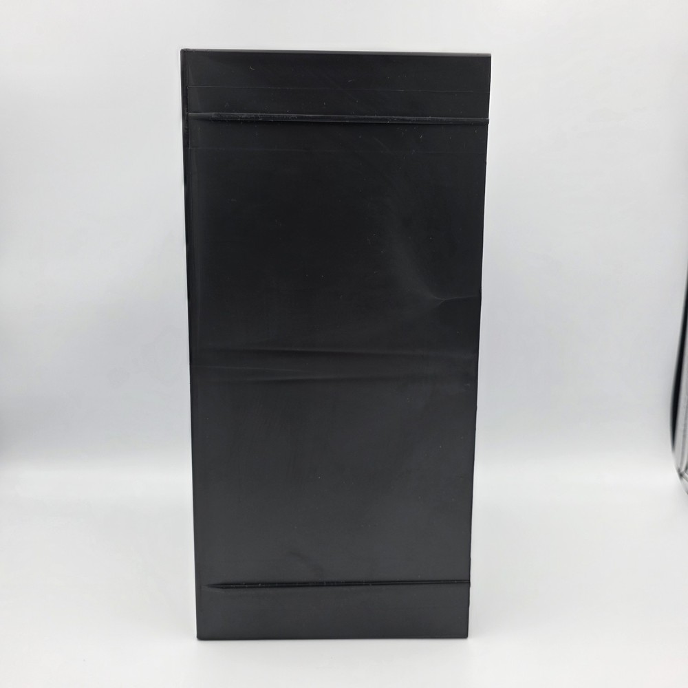 Case Logic 30 CD Hard Plastic Storage Rack Wall Mount Holder Organizer